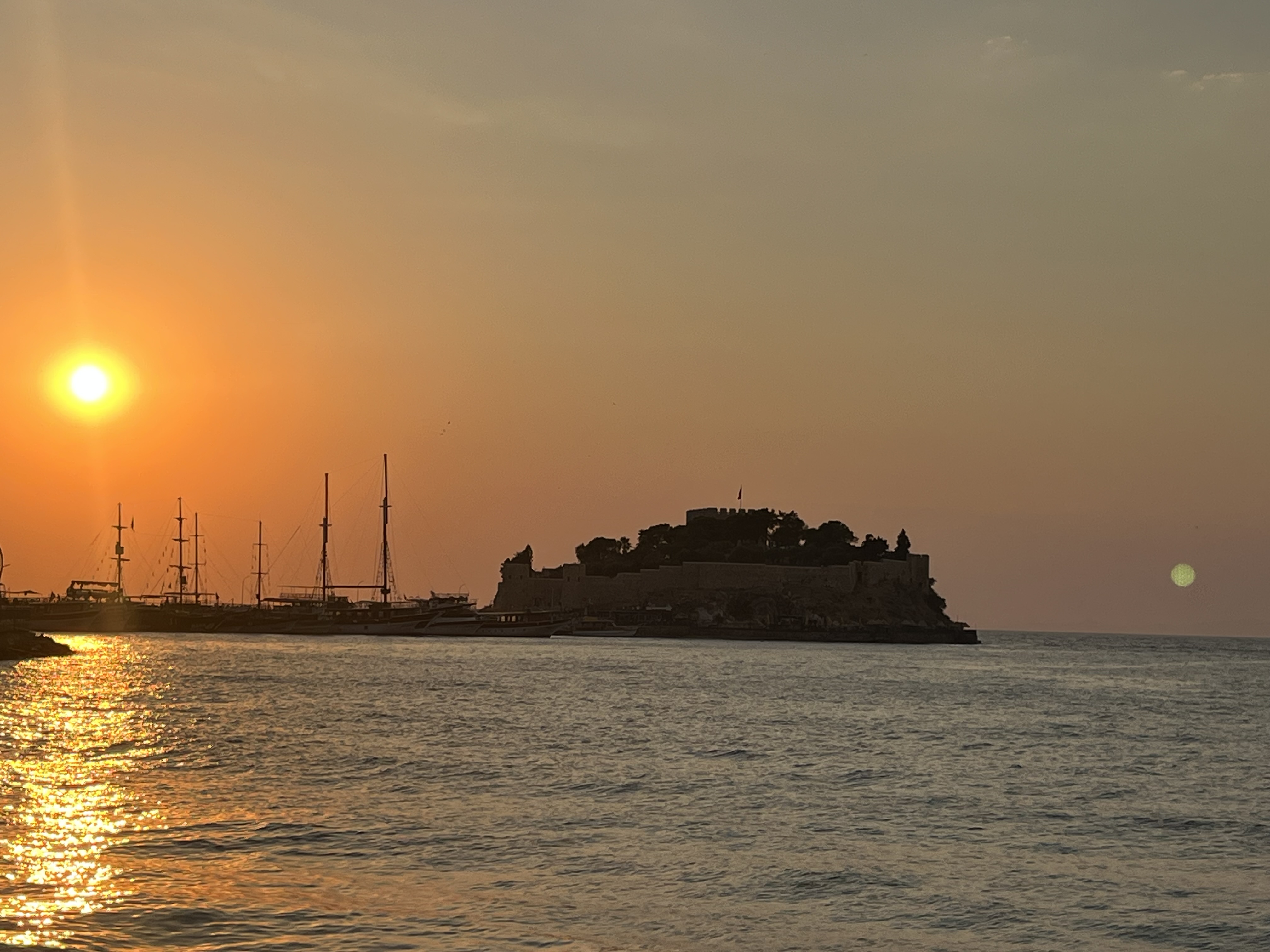 Güvercinada at sunset